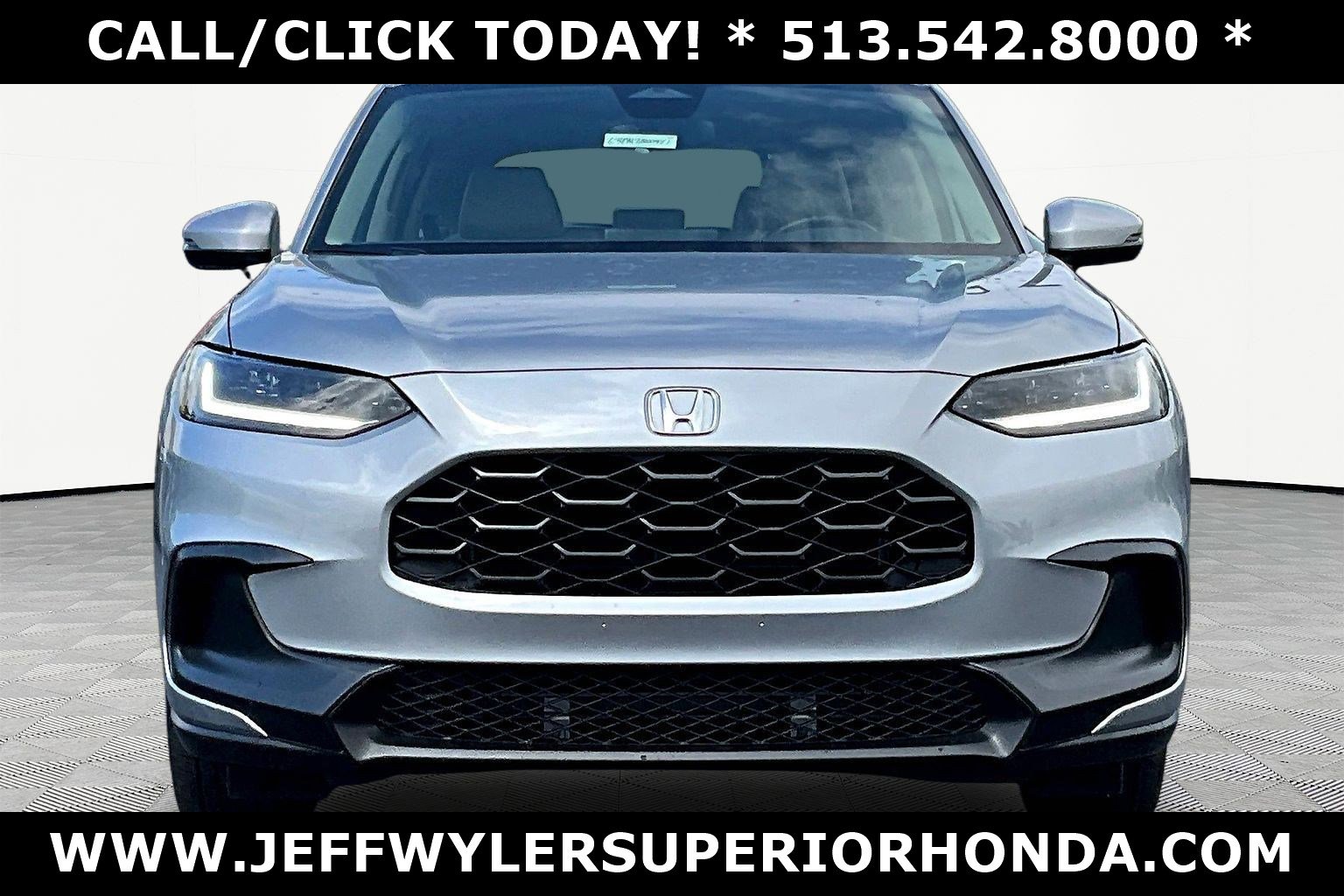 Used 2024 Honda HR-V LX image 2