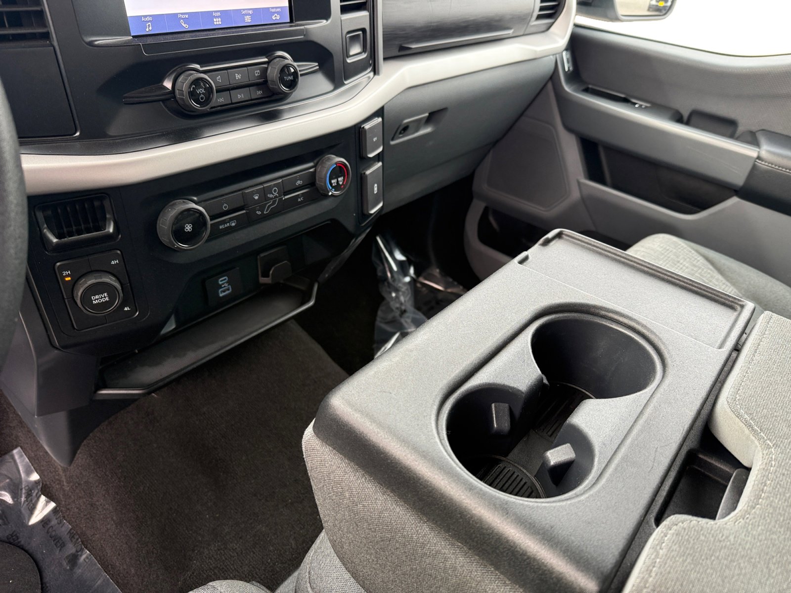 Used 2023 Ford F150 XLT image 13