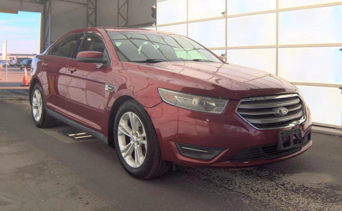 Used 2013 Ford Taurus SEL FWD image 3
