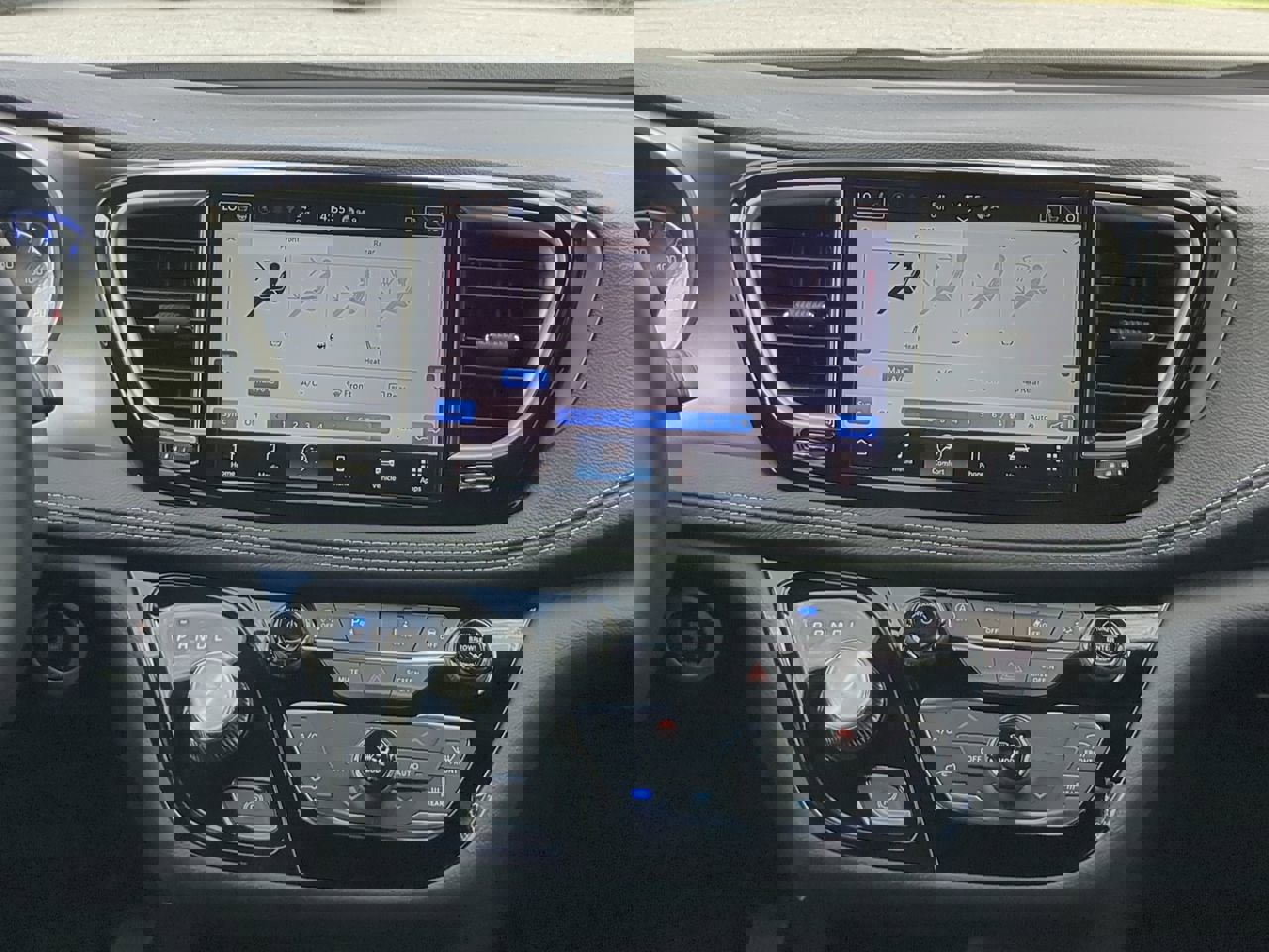 New 2026 Chrysler Pacifica Select image 16