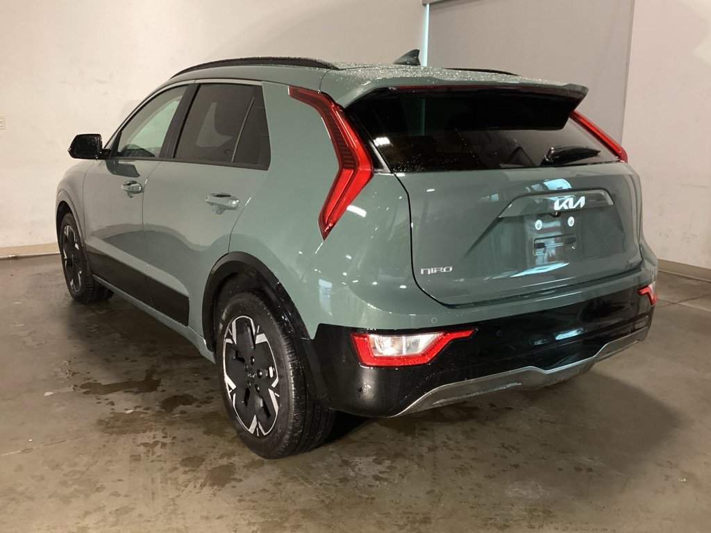 Used 2025 Kia Niro Wind w/ Wind Preserve Package image 10