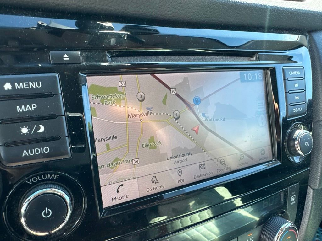 Used 2019 Nissan Rogue SV w/ Premium Package AWD/4WD image 8