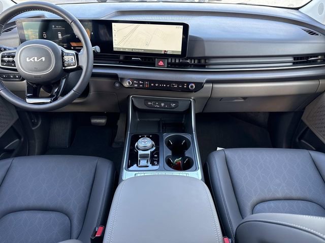 New 2026 Kia Carnival EX image 21