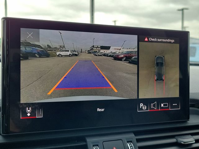 Used 2022 Audi Q5 2.0T Prestige w/ Prestige Package image 32