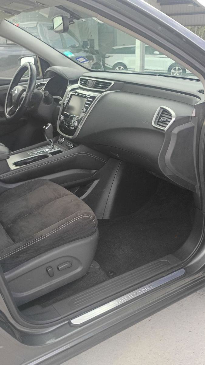 Used 2019 Nissan Murano SV image 20