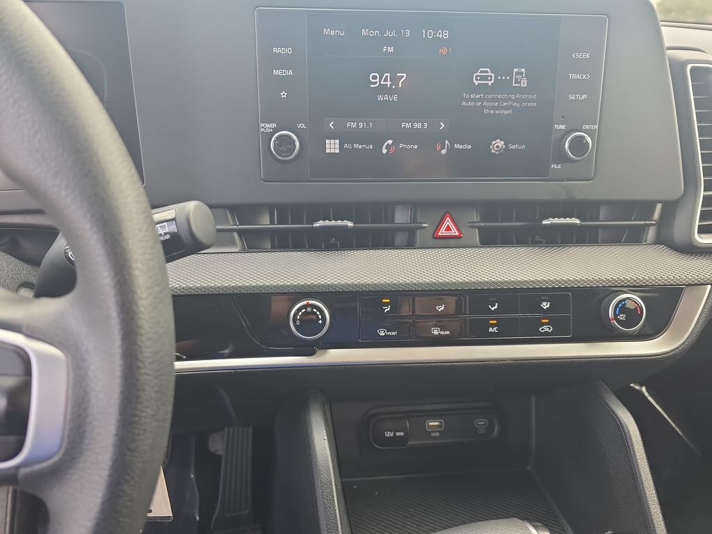 Used 2025 Kia Sportage LX FWD image 12