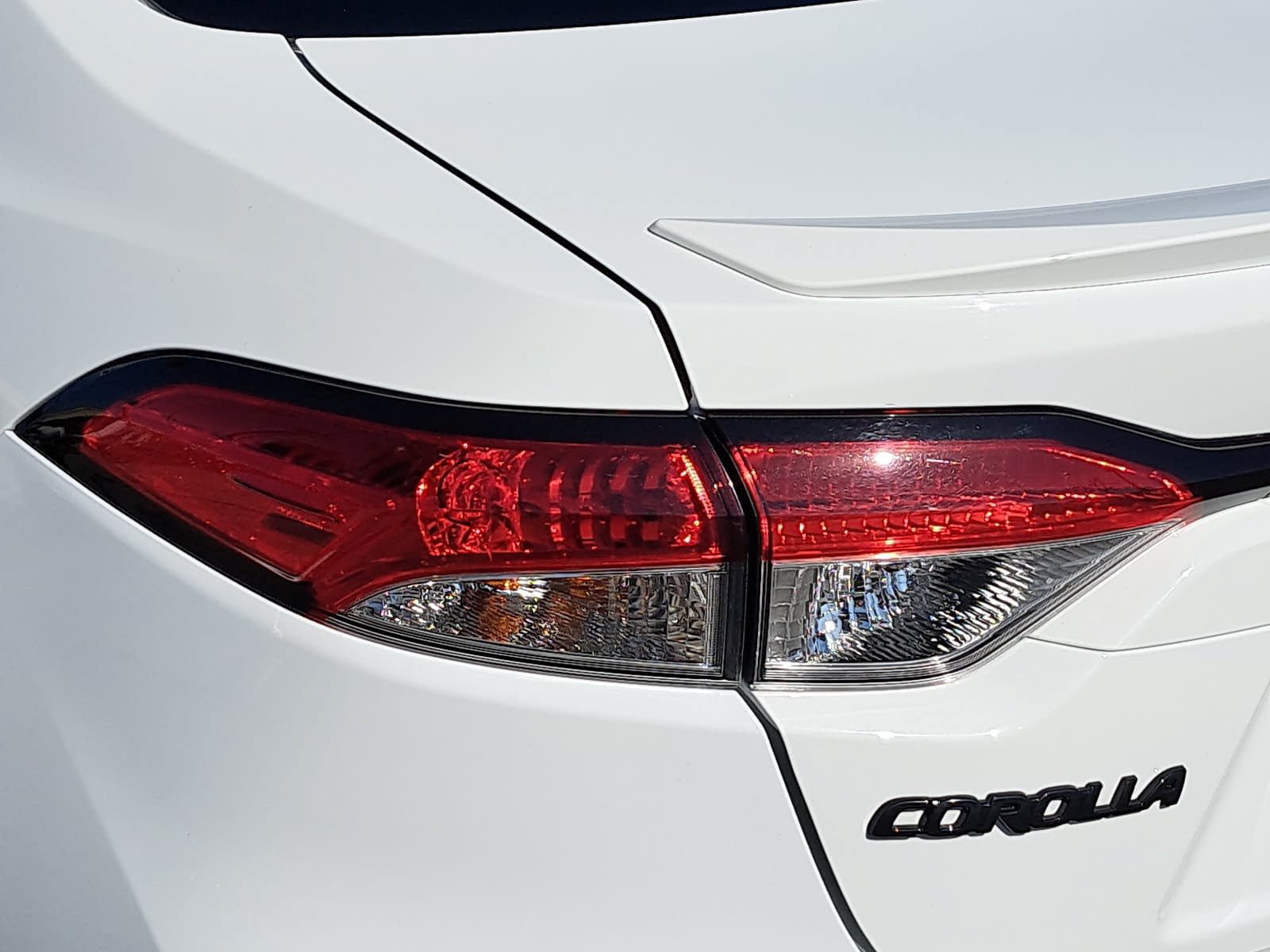 Used 2024 Toyota Corolla SE FWD image 36