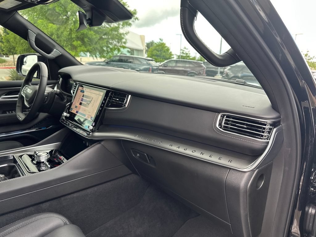 New 2026 Jeep Grand Wagoneer L Summit AWD/4WD image 38