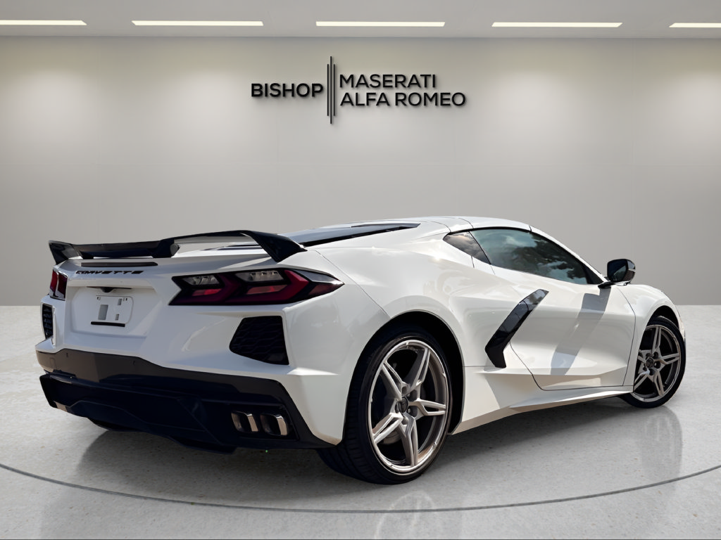 Used 2021 Chevrolet Corvette Stingray Coupe w/ Z51 Performance Package RWD image 7