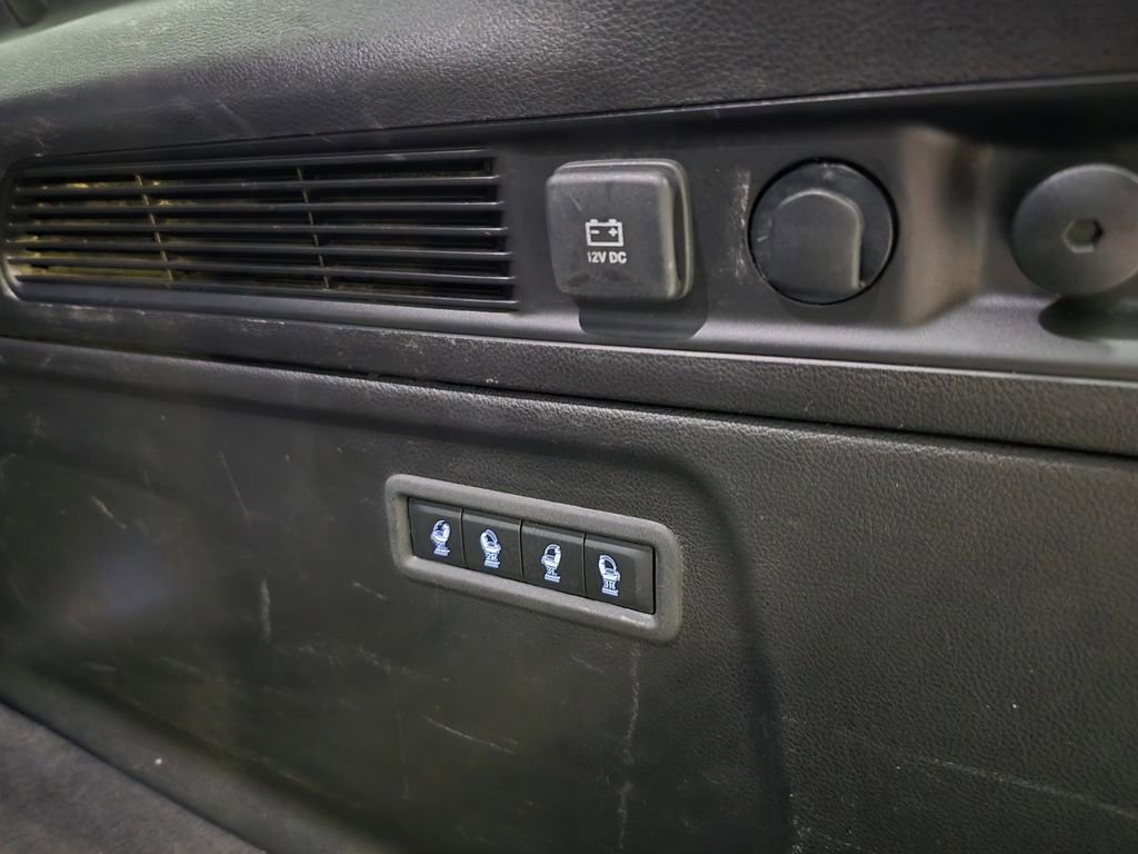 Certified 2024 Jeep Wagoneer L Series II image 45