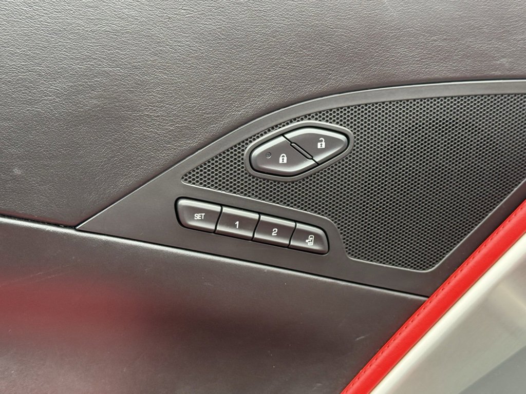 Used 2015 Chevrolet Corvette Stingray Z51 w/ 3LT Preferred Equipment Group image 20