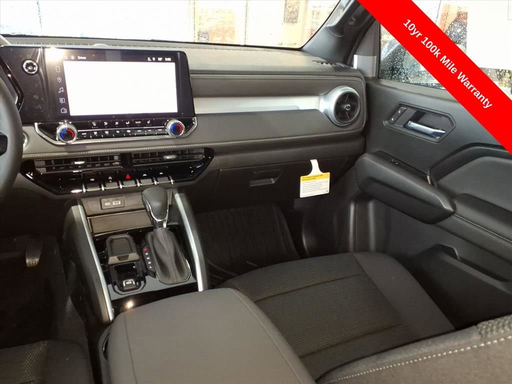 New 2026 Chevrolet Colorado LT image 13