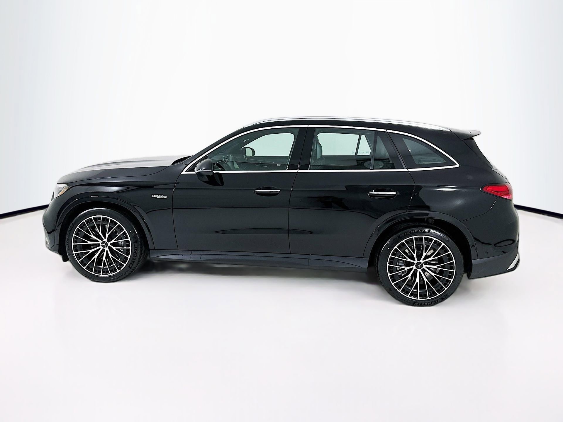 New 2026 Mercedes-Benz GLC 43 AMG 4MATIC image 5