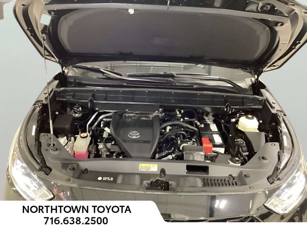 Used 2023 Toyota Highlander XSE AWD/4WD image 17