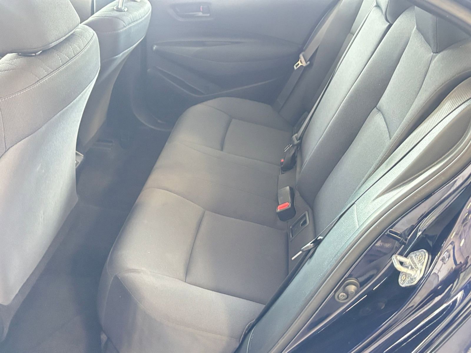 Used 2025 Toyota Corolla LE FWD image 25