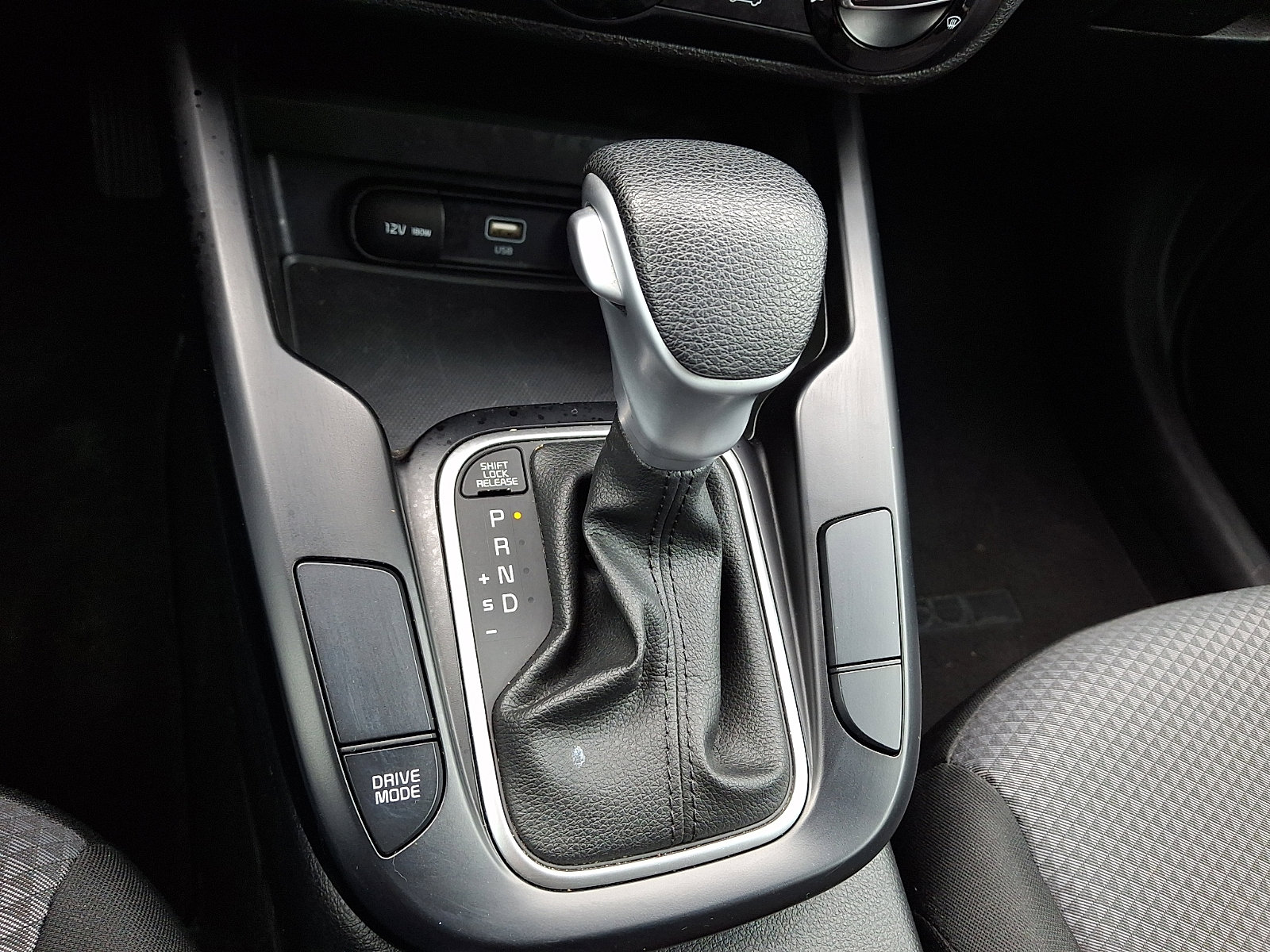 Used 2023 Kia Soul LX image 15