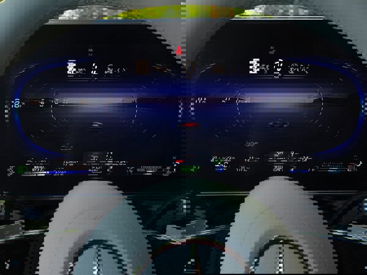 Used 2023 Mercedes-Benz EQS 450+ SUV image 48