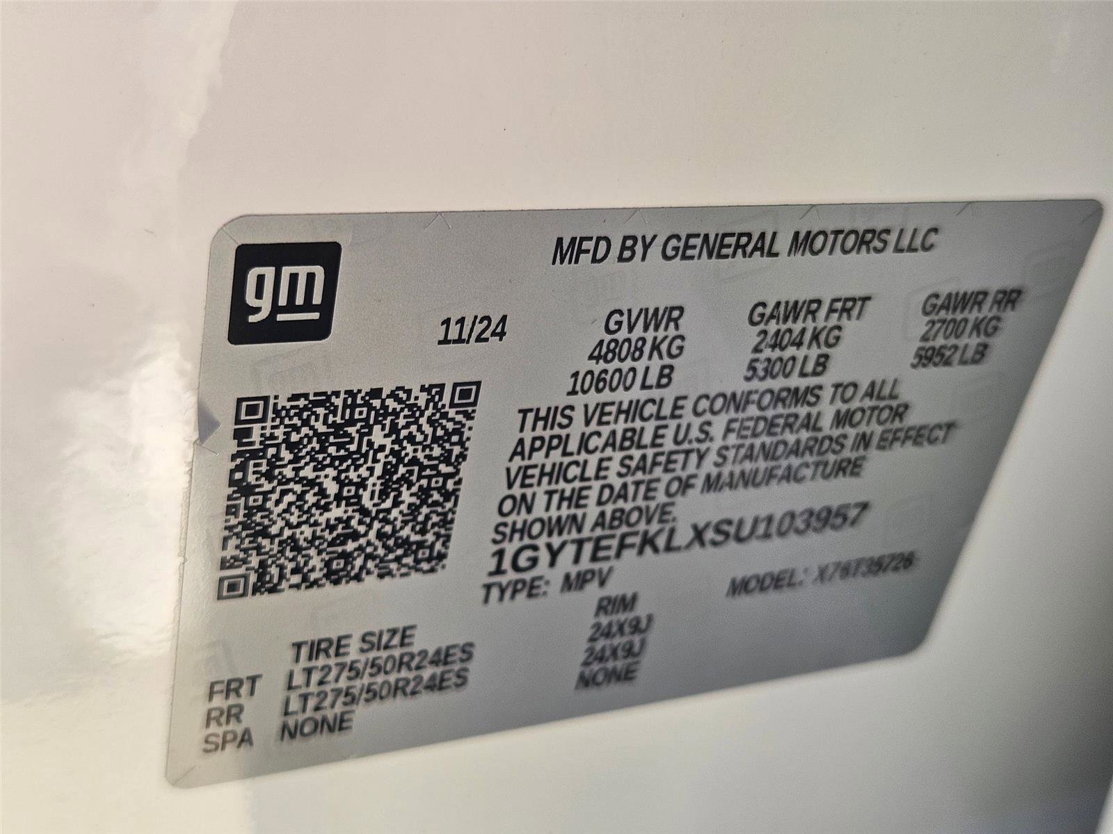 New 2025 Cadillac Escalade IQ Sport 2 AWD/4WD image 32