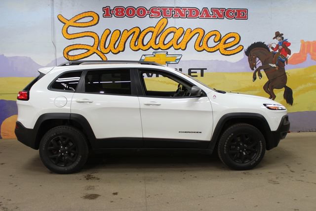 Used 2016 Jeep Cherokee Trailhawk w/ Leather Interior Group