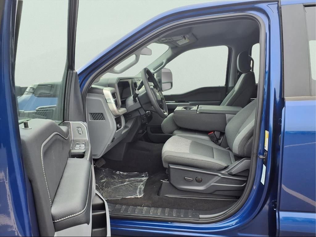 New 2026 Ford F250 XLT w/ XLT Premium Package image 18