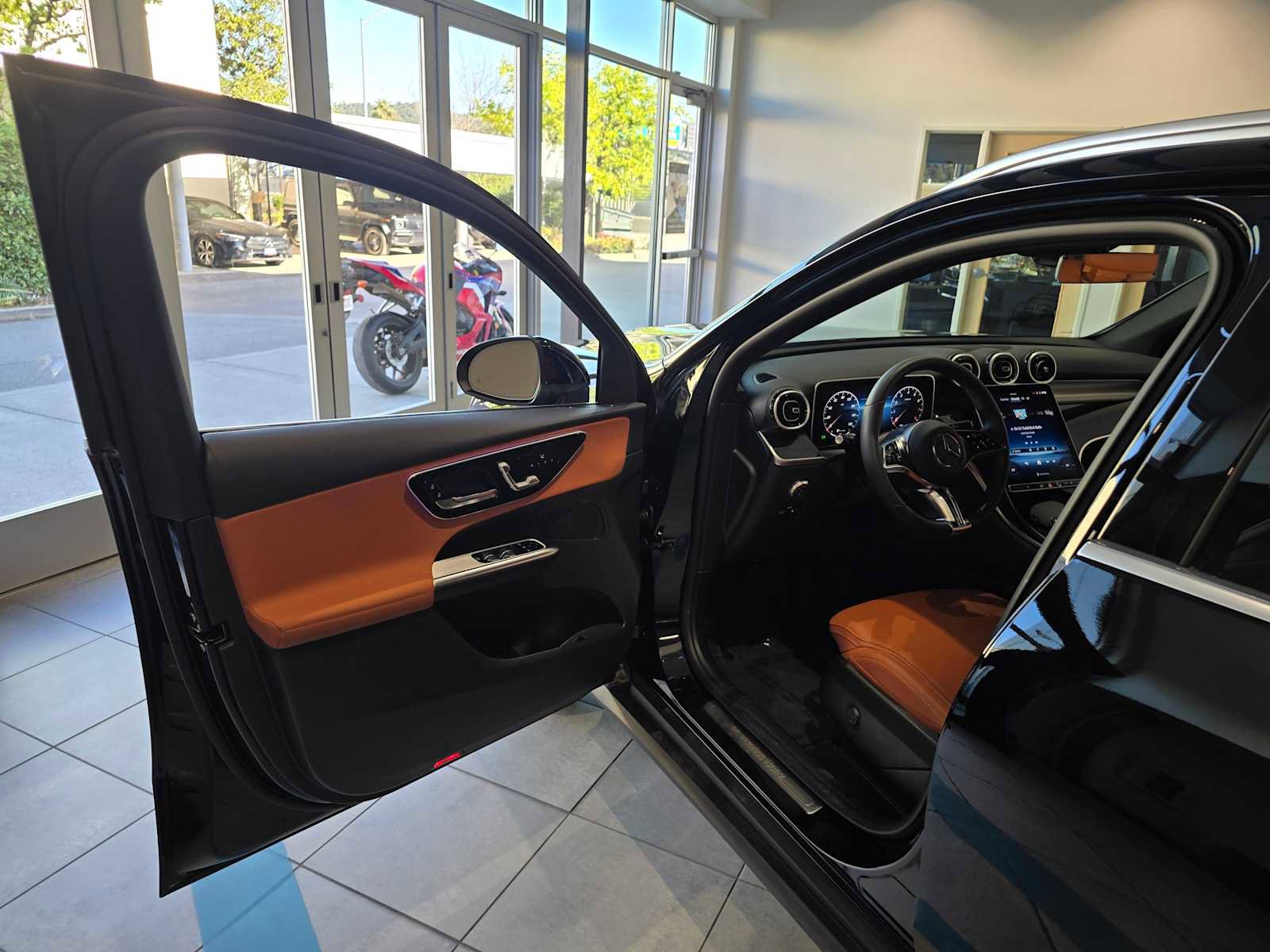 Used 2026 Mercedes-Benz GLC 300 image 20