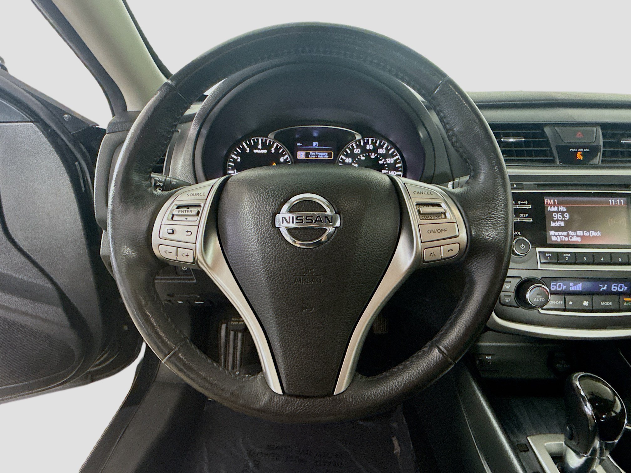 Used 2016 Nissan Altima 2.5 SL w/ Moonroof Package FWD image 13