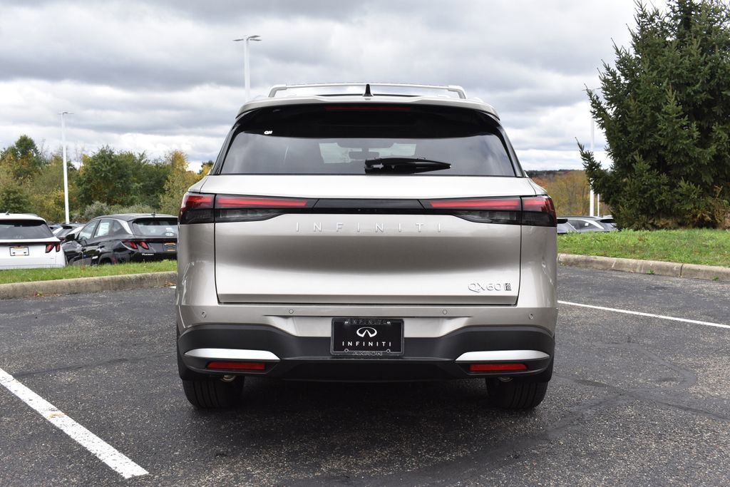 New 2026 INFINITI QX60 Luxe w/ Cargo Package image 4