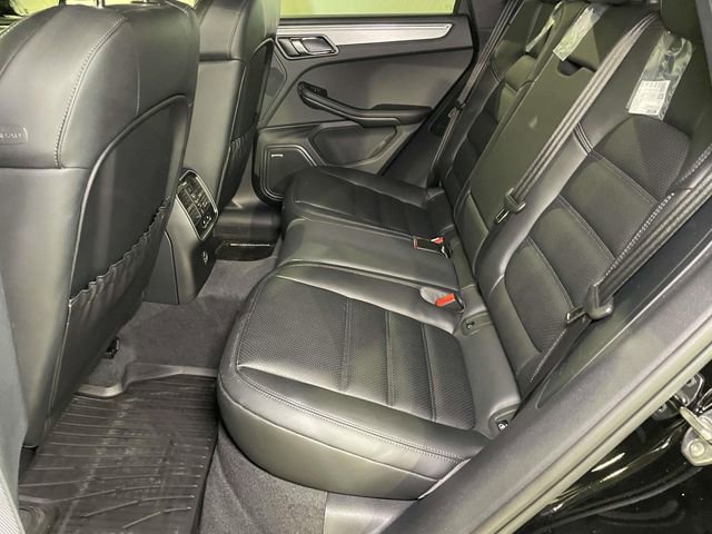 New 2026 Porsche Macan S image 19