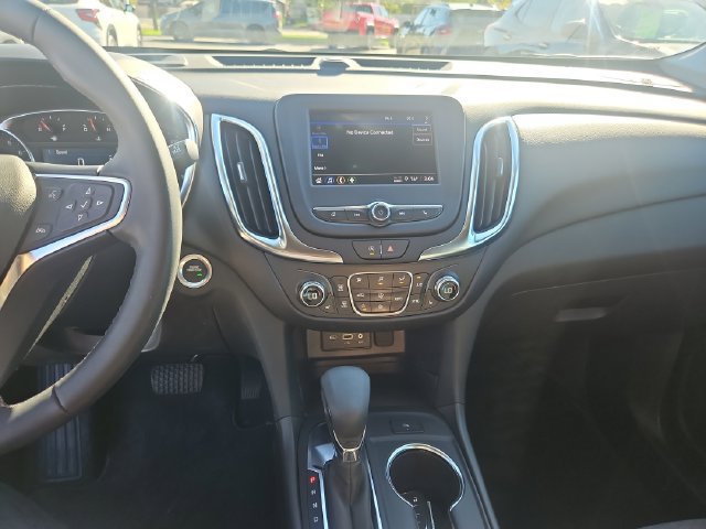 Used 2024 Chevrolet Equinox LT FWD image 18