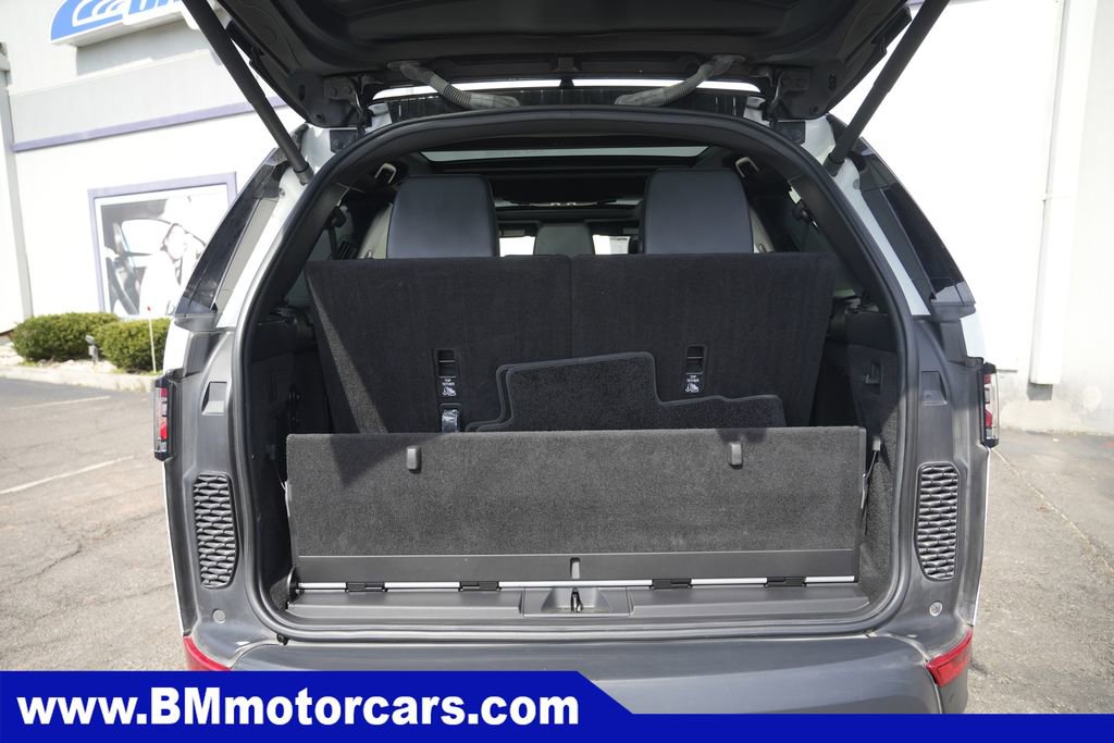 Used 2019 Land Rover Discovery HSE AWD/4WD image 15