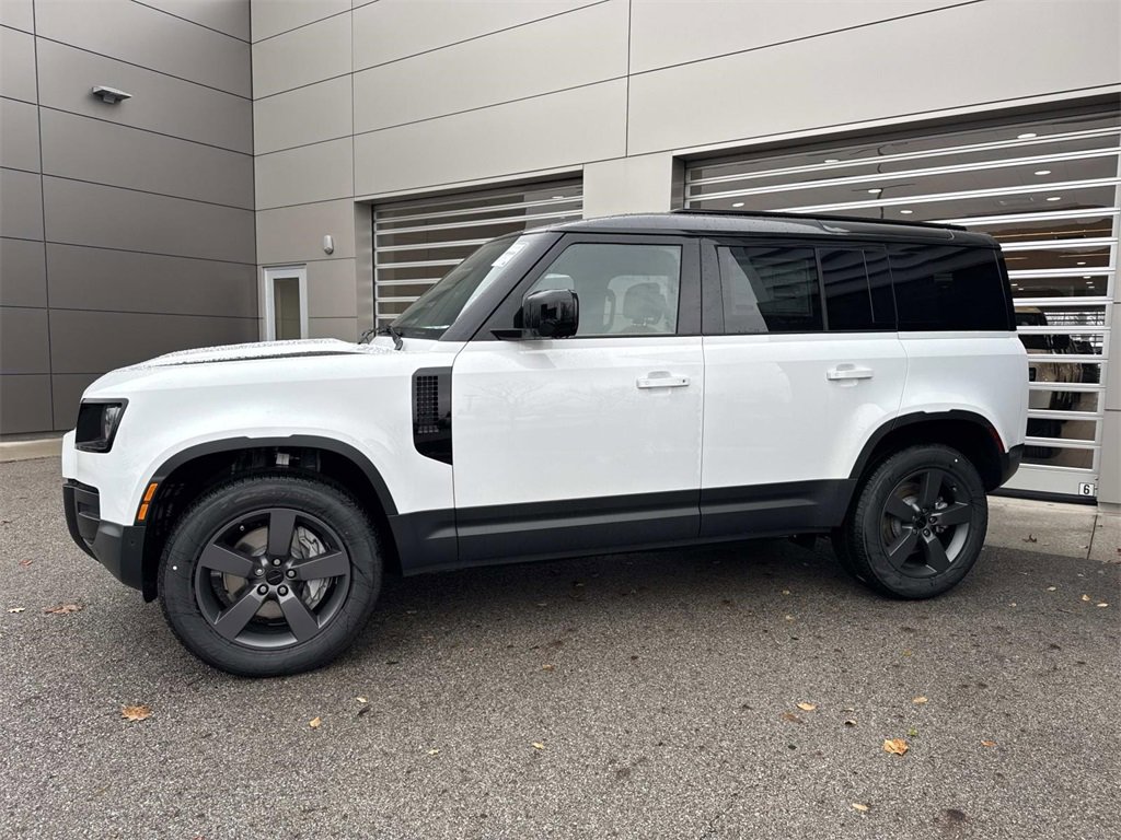 New 2026 Land Rover Defender 110 S image 3