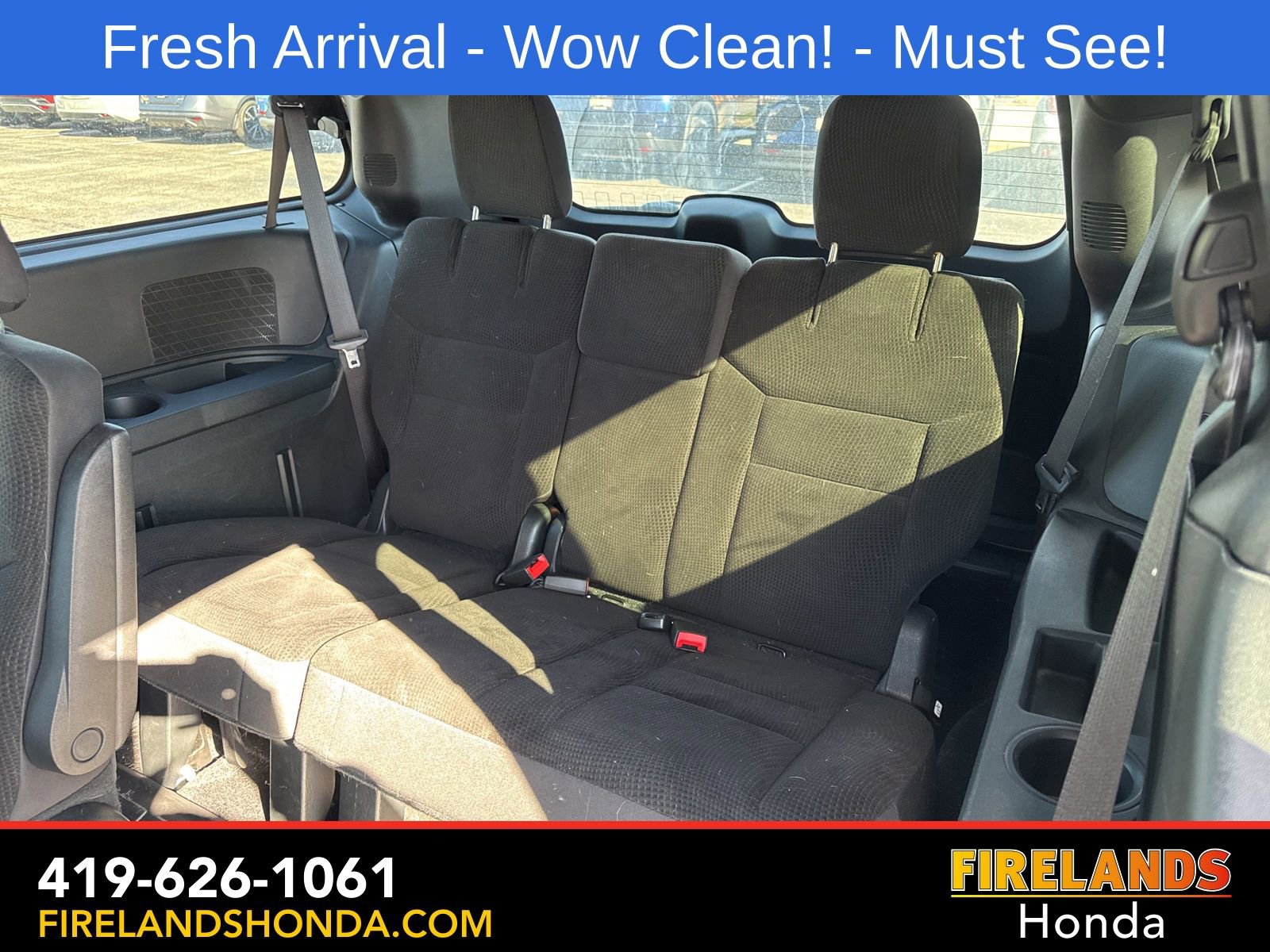 Used 2017 Dodge Grand Caravan SE image 31