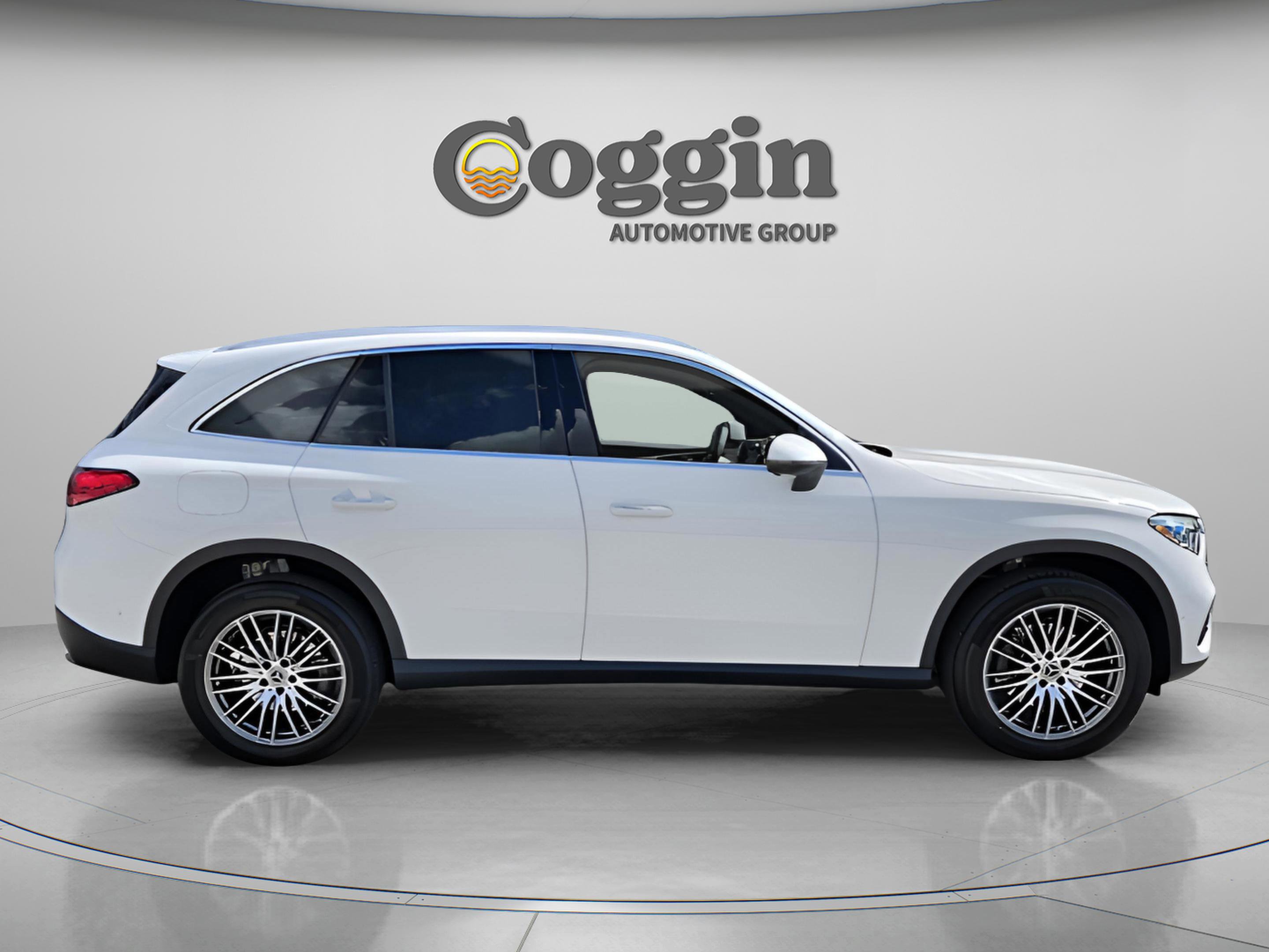 New 2026 Mercedes-Benz GLC 300 image 7