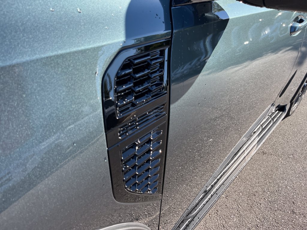 New 2026 Nissan Armada PRO-4X AWD/4WD image 35