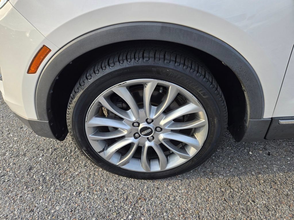 Used 2016 Lincoln MKC Reserve w/ Lincoln MKC Climate Package FWD image 10