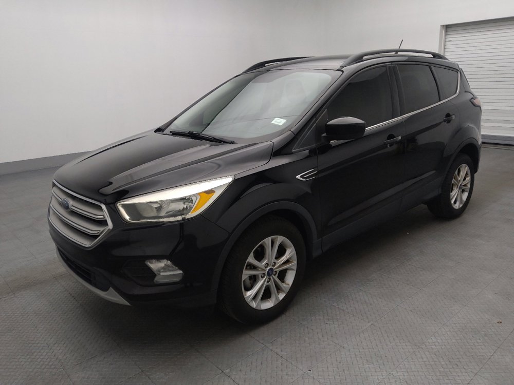Used 2018 Ford Escape SE w/ SE Sync 3 Package image 2