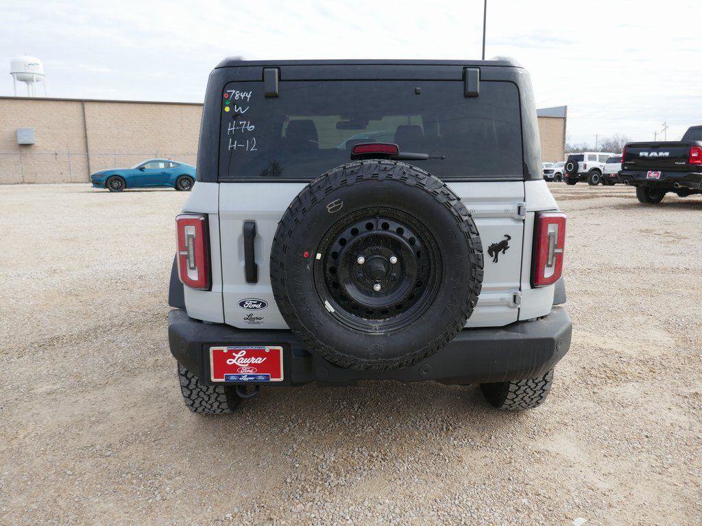 New 2026 Ford Bronco Outer Banks image 5