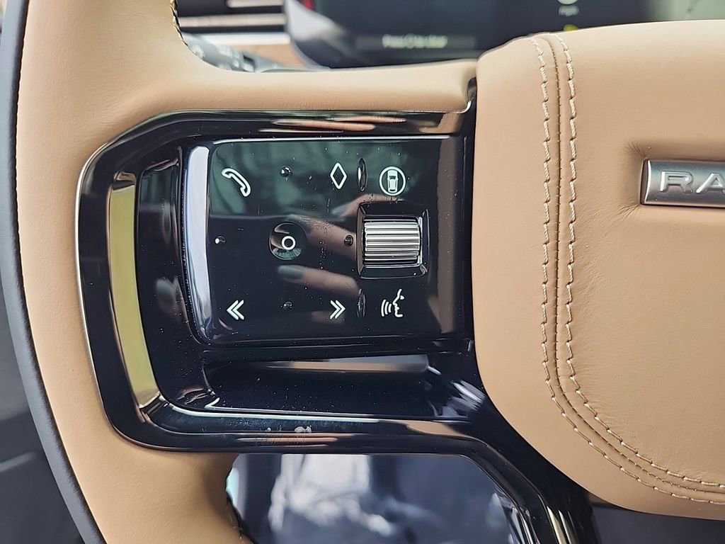 New 2025 Land Rover Range Rover Sport Dynamic SE AWD/4WD image 19