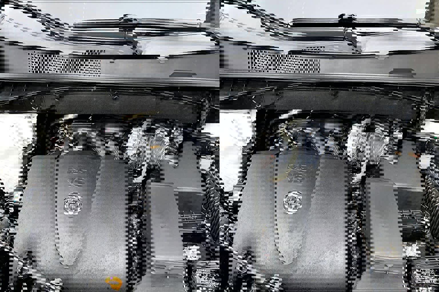 Used 2017 Toyota Highlander XLE AWD/4WD image 31