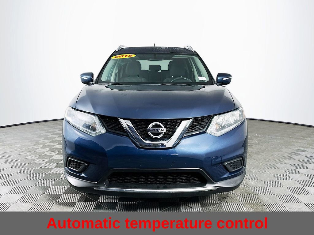 Used 2015 Nissan Rogue SV image 5