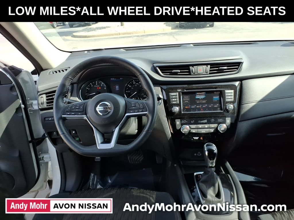 Used 2018 Nissan Rogue SV AWD/4WD image 32