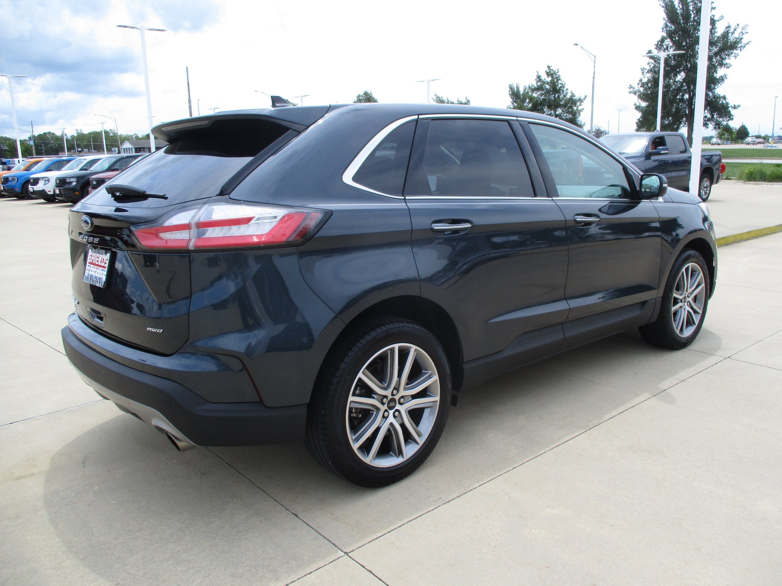 Used 2024 Ford Edge Titanium AWD/4WD image 7