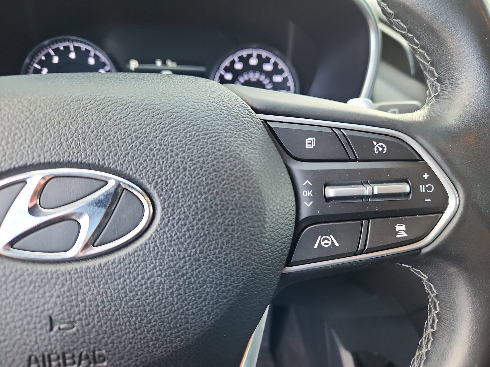 Used 2023 Hyundai Santa Fe SEL image 21