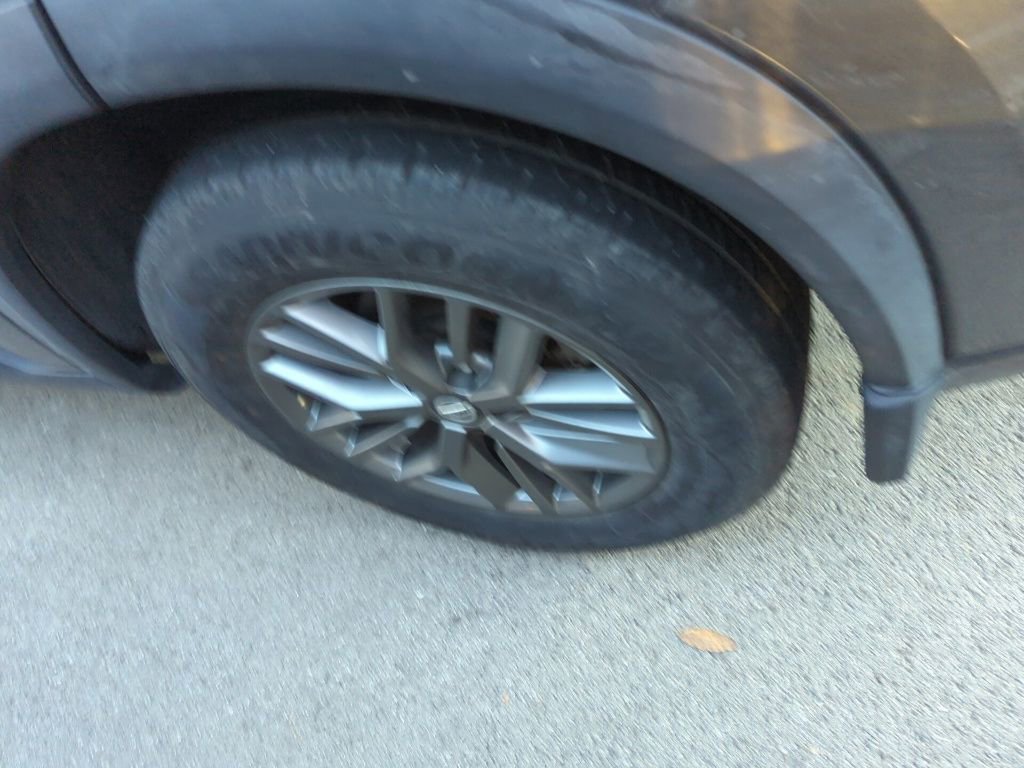 Used 2021 Nissan Rogue S image 5