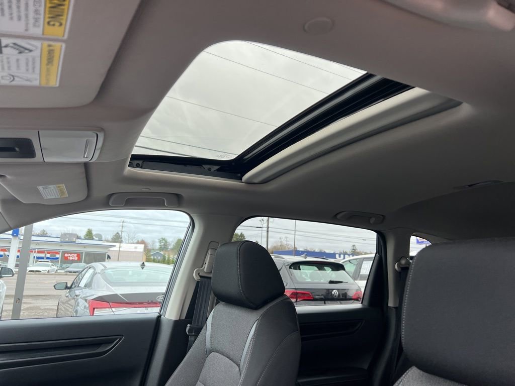 Used 2023 Honda CR-V EX image 17