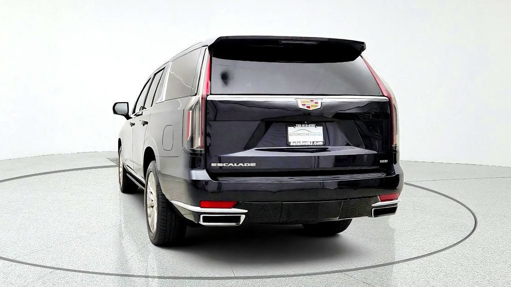 Used 2022 Cadillac Escalade Premium Luxury w/ Performance Package AWD/4WD image 6