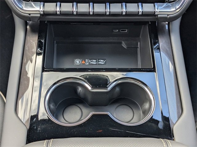 New 2026 GMC Yukon Elevation w/ Elevation Premium Package image 23