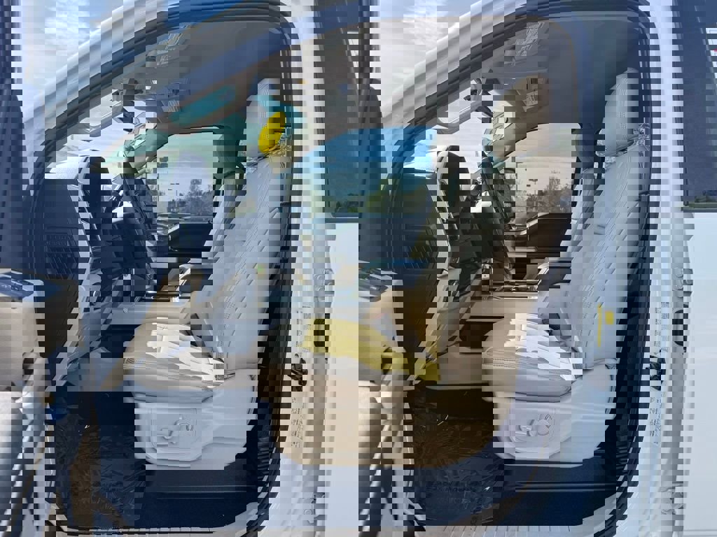 Used 2020 Ford F250 Lariat w/ Chrome Package image 23