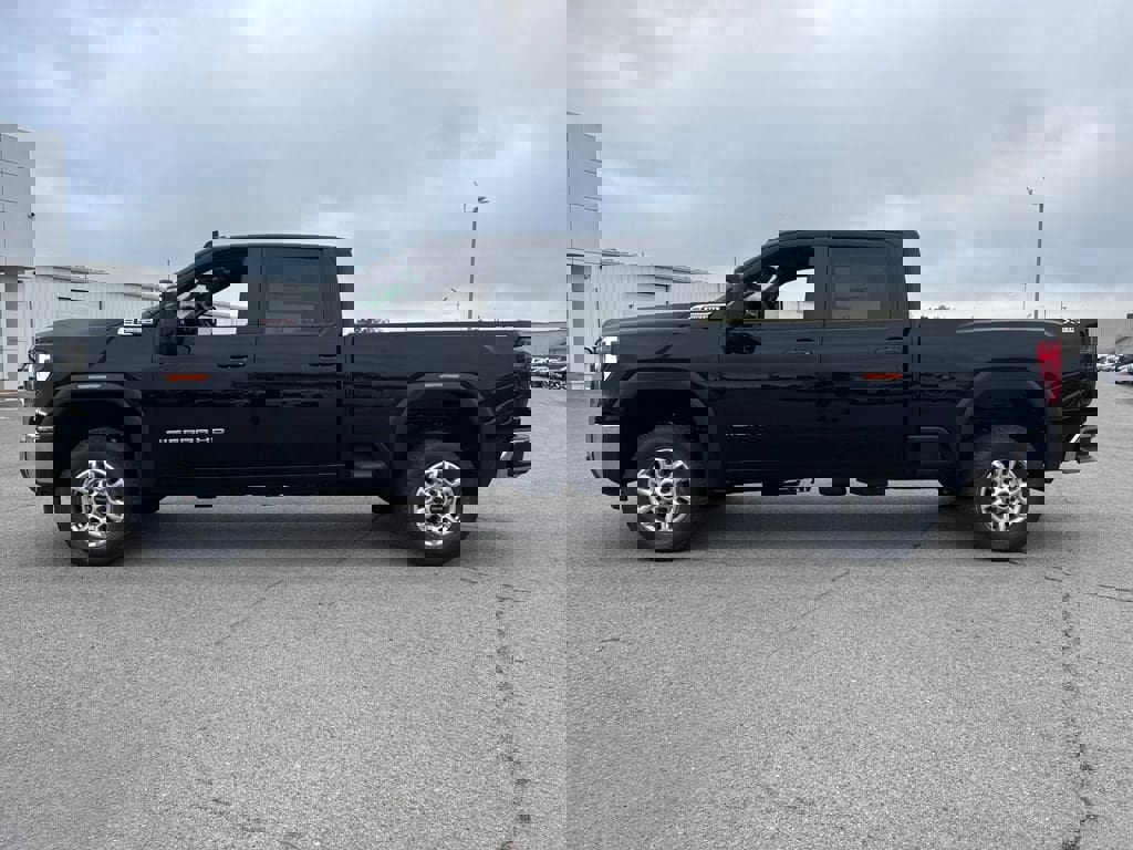 New 2026 GMC Sierra 2500 Pro image 3