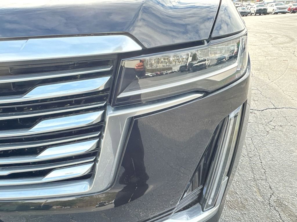 Used 2023 Cadillac Escalade ESV Premium Luxury Platinum image 10
